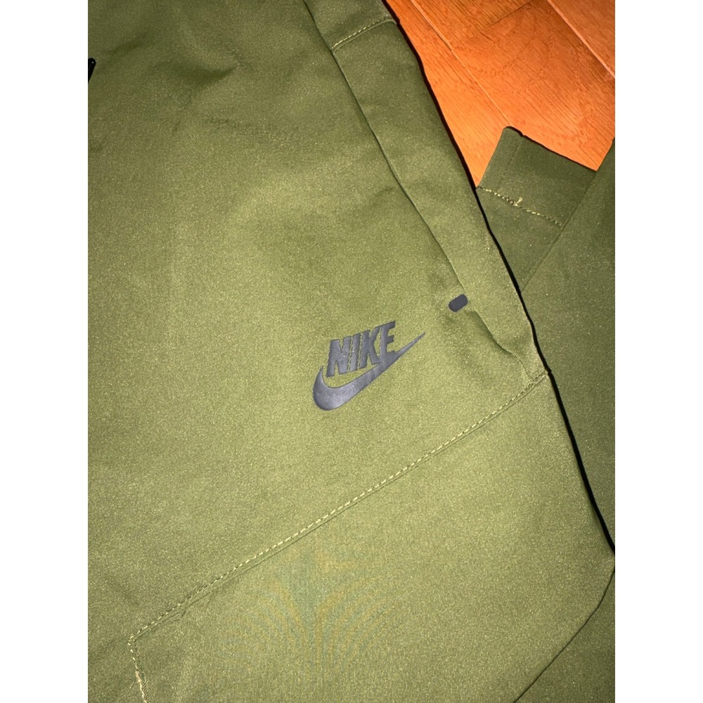 Nike Tech Pack Cargo Pants Mens 38 Olive Green Woven Utility Trousers BV4443-325 - Picture 2 of 6